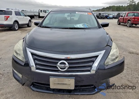 2015 Nissan Altima 2.5 из США, поврежденный, VIN 1N4AL3AP6FC486951